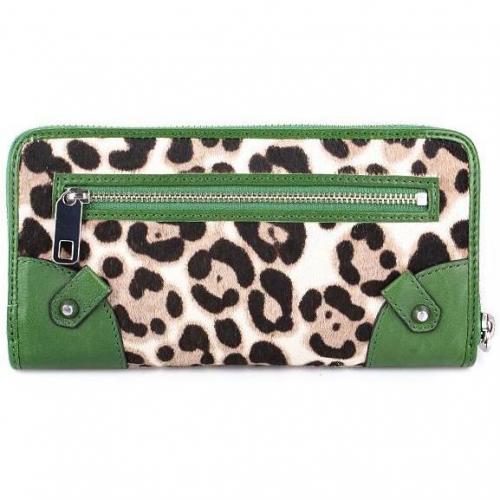 Juicy Couture Essentially Everday Zip Wallet Rolling Stone